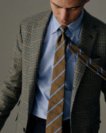 Load image into Gallery viewer, Button-Down Dress Shirt in Blue Oxford