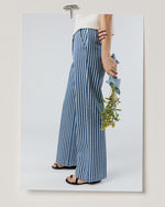 Load image into Gallery viewer, Diagonal Strap Sandal in Dark Brown Leather