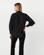 Load image into Gallery viewer, Anaya Popover Shirt in Black Poplin