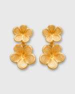 Load image into Gallery viewer, Osaka Stud Earrings in Gold