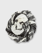 Load image into Gallery viewer, Mantra Summer Scarf in White