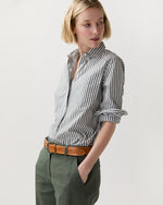 Load image into Gallery viewer, 1.25"Hand-Tooled Belt in Russet Floral Leather