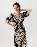 Load image into Gallery viewer, Hermona Plunge Dress in Niku Black