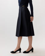 Load image into Gallery viewer, Kilt Skirt in Navy 3-Ply Plainweave