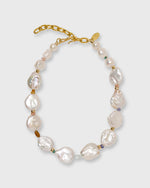 Load image into Gallery viewer, Rainbow Pearl Collar in Pearl