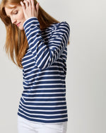 Load image into Gallery viewer, Modern Minquiers Tee in Marine/Neige Stripe
