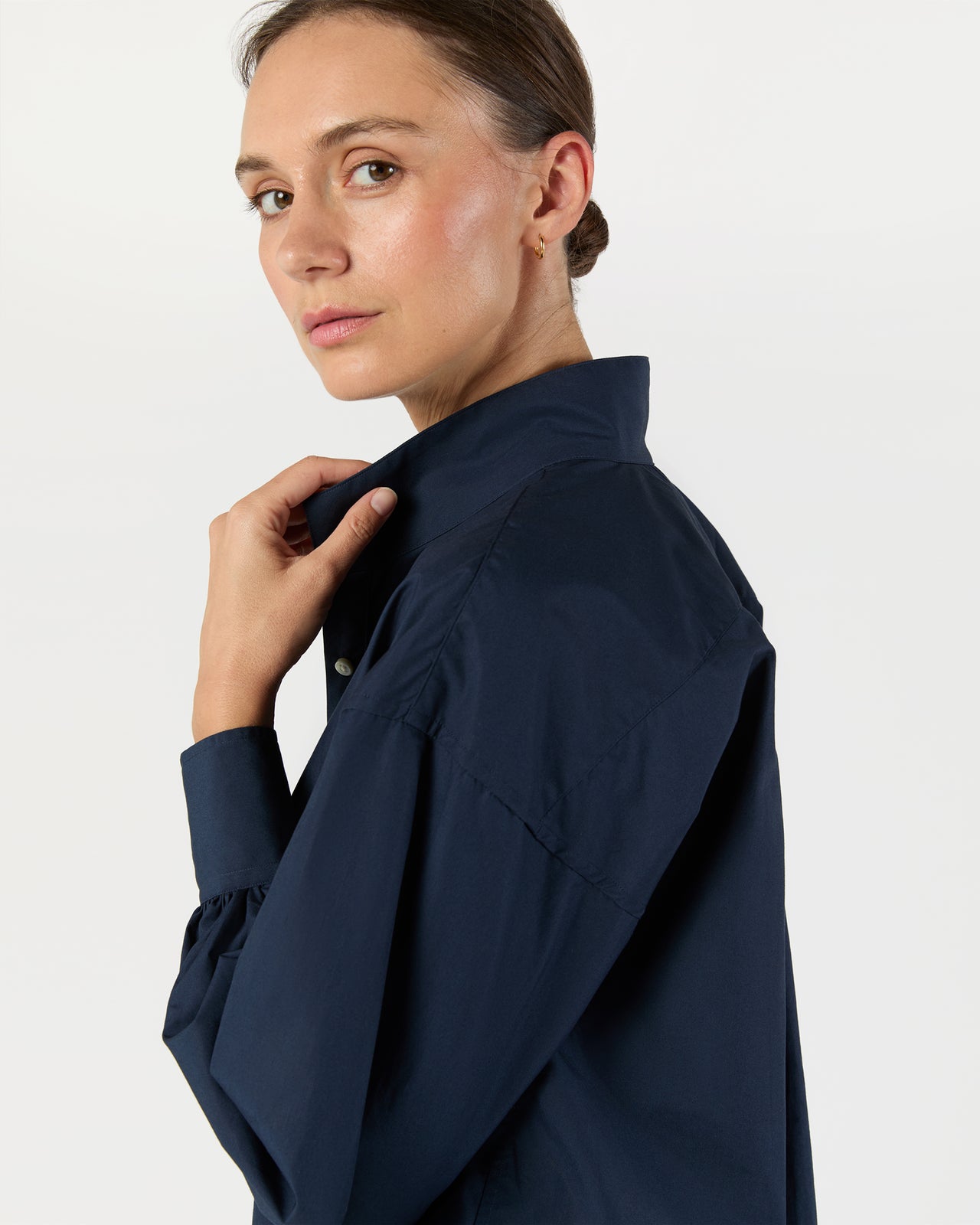 Anaya Popover Shirt in Navy Poplin