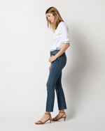 Load image into Gallery viewer, Icon Spread Shirt in White Roxford
