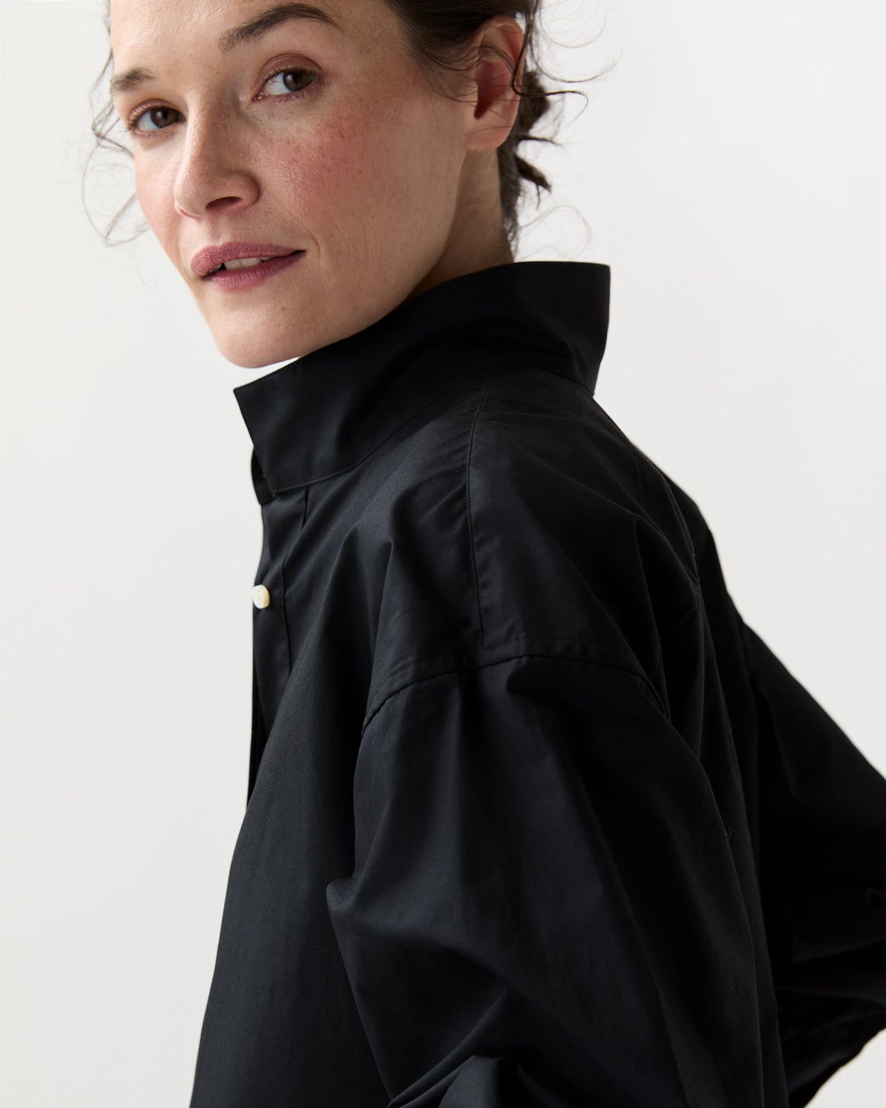 Anaya Popover Dress in Black Poplin