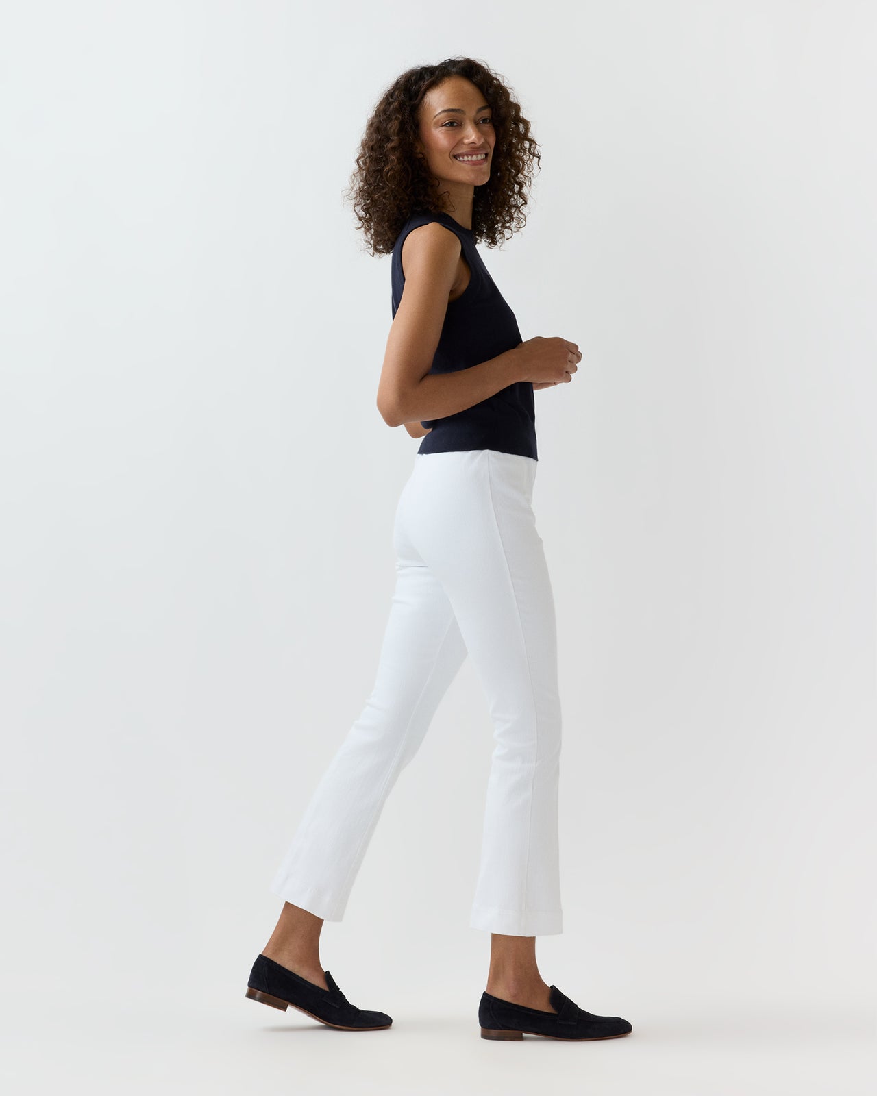 Faye Flare Cropped Pant in White Garment-Dyed Stretch Twill
