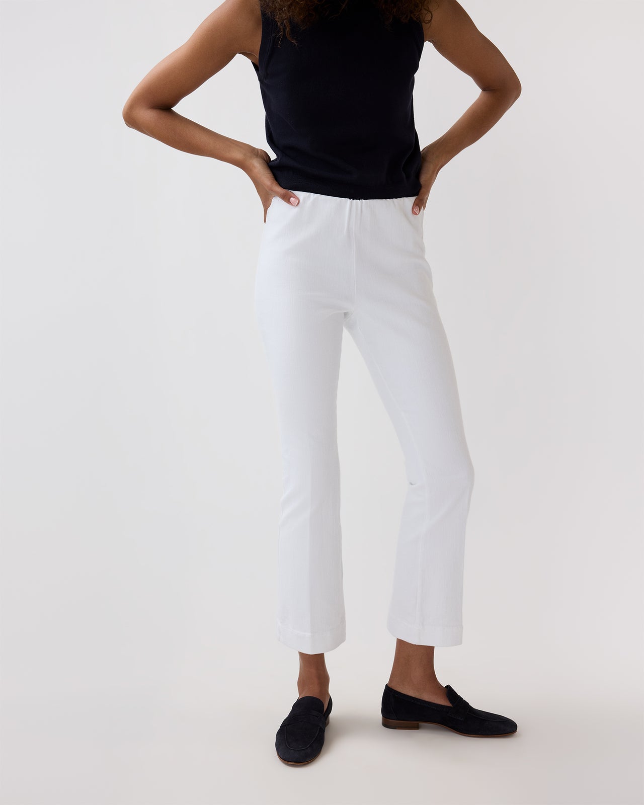 Faye Flare Cropped Pant in White Garment-Dyed Stretch Twill