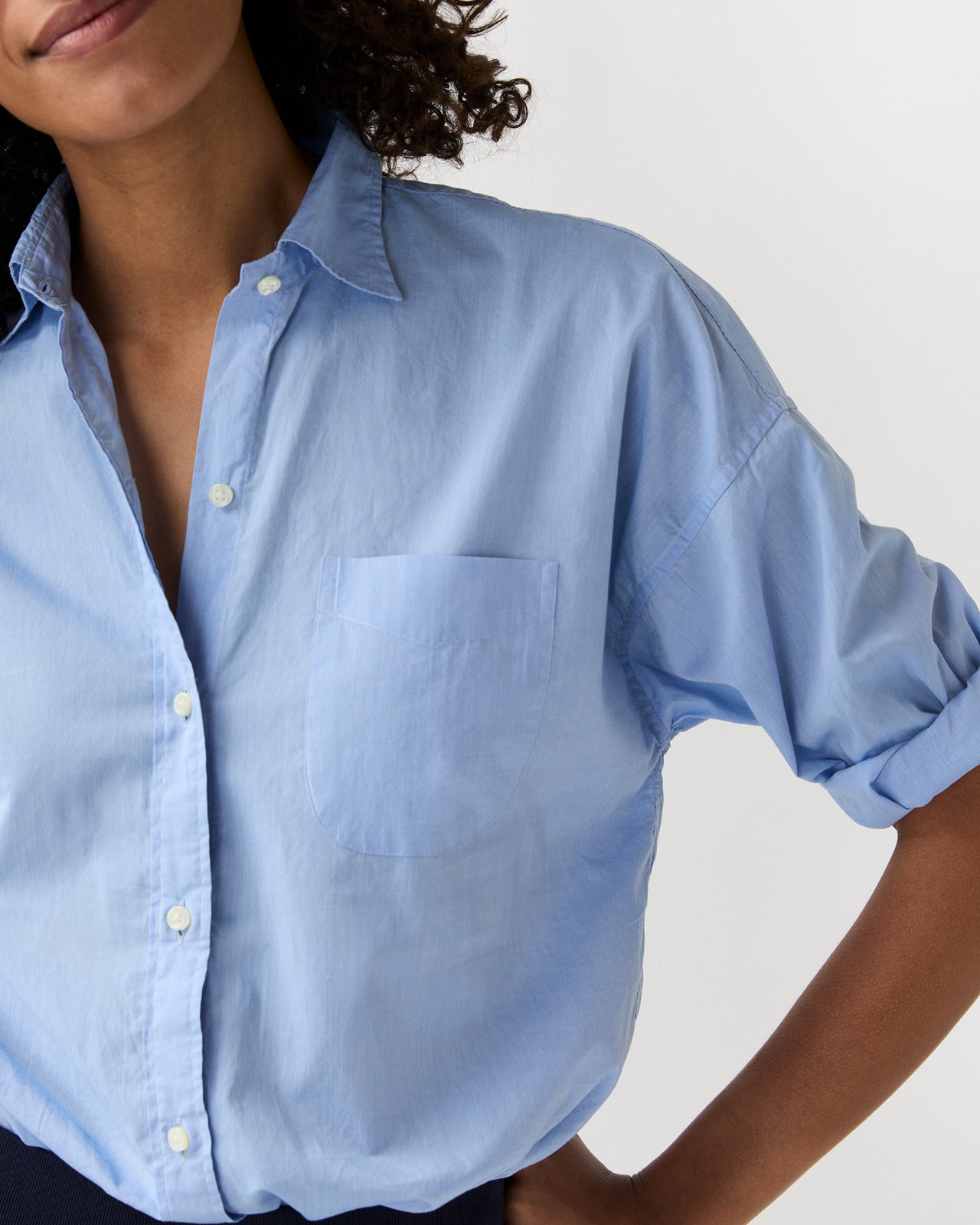 Weekender Shirt in Sky Summer Cloth