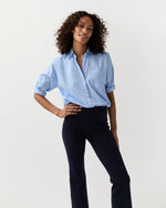 Load image into Gallery viewer, Weekender Shirt in Sky Summer Cloth
