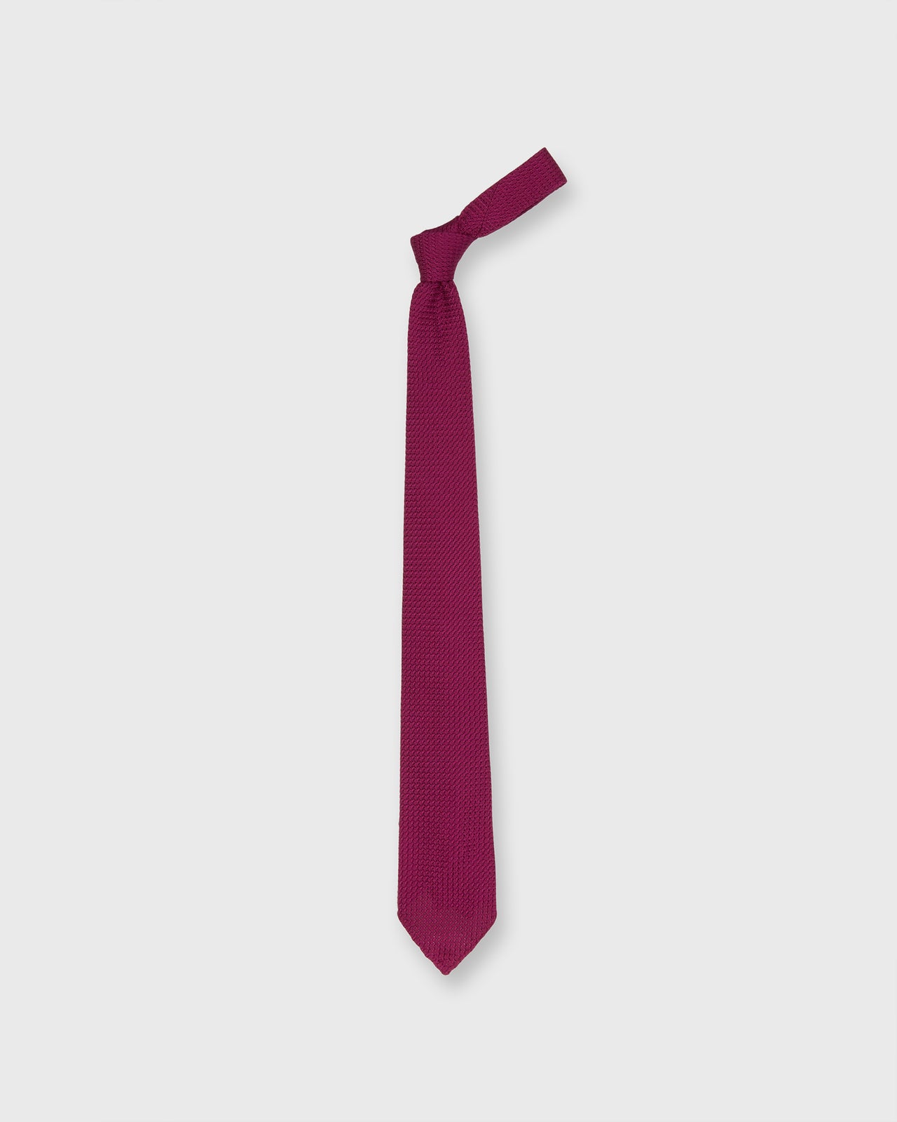 Silk Grosso Grenadine Tie in Berry