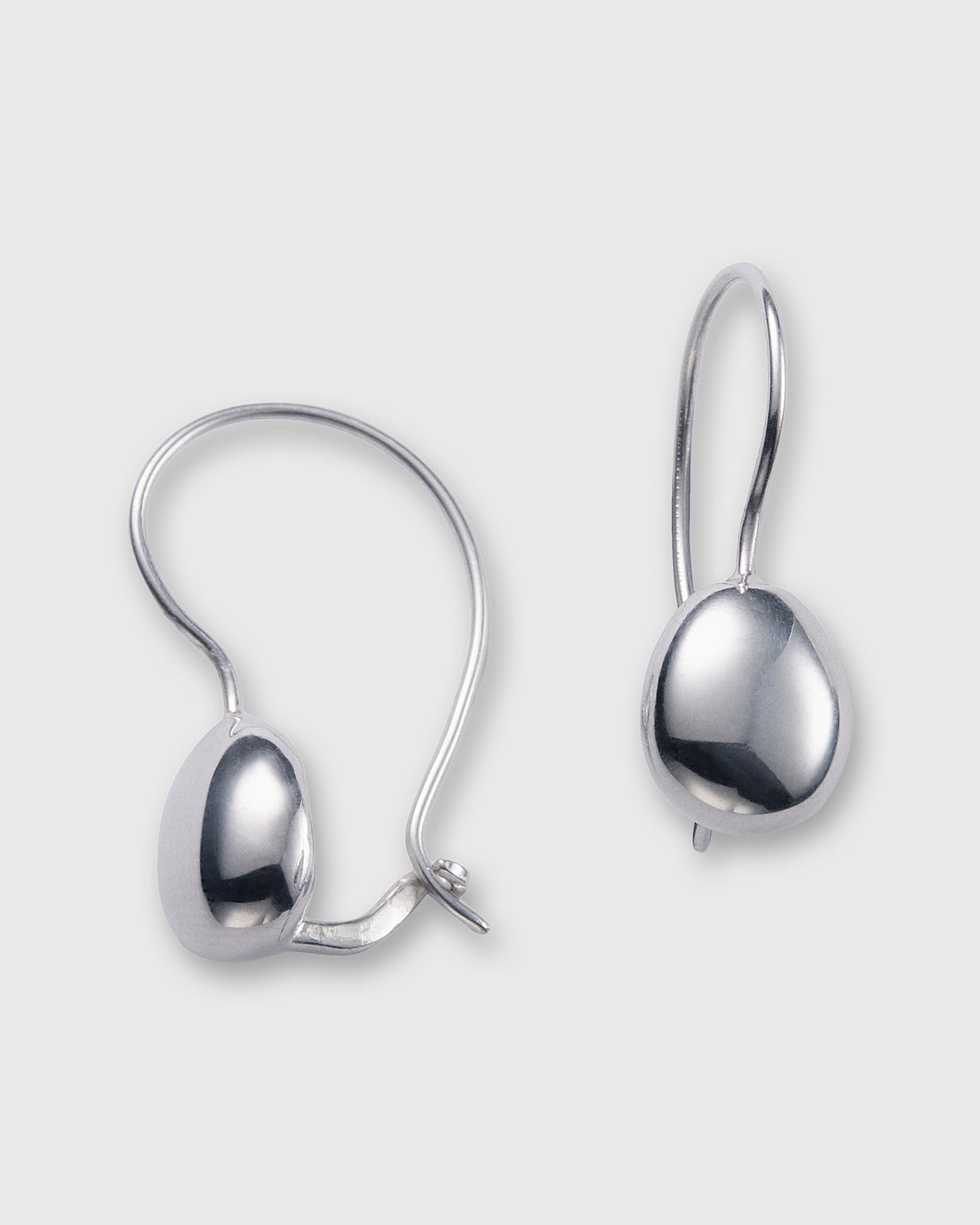 Closed Egg Earrings in Silver