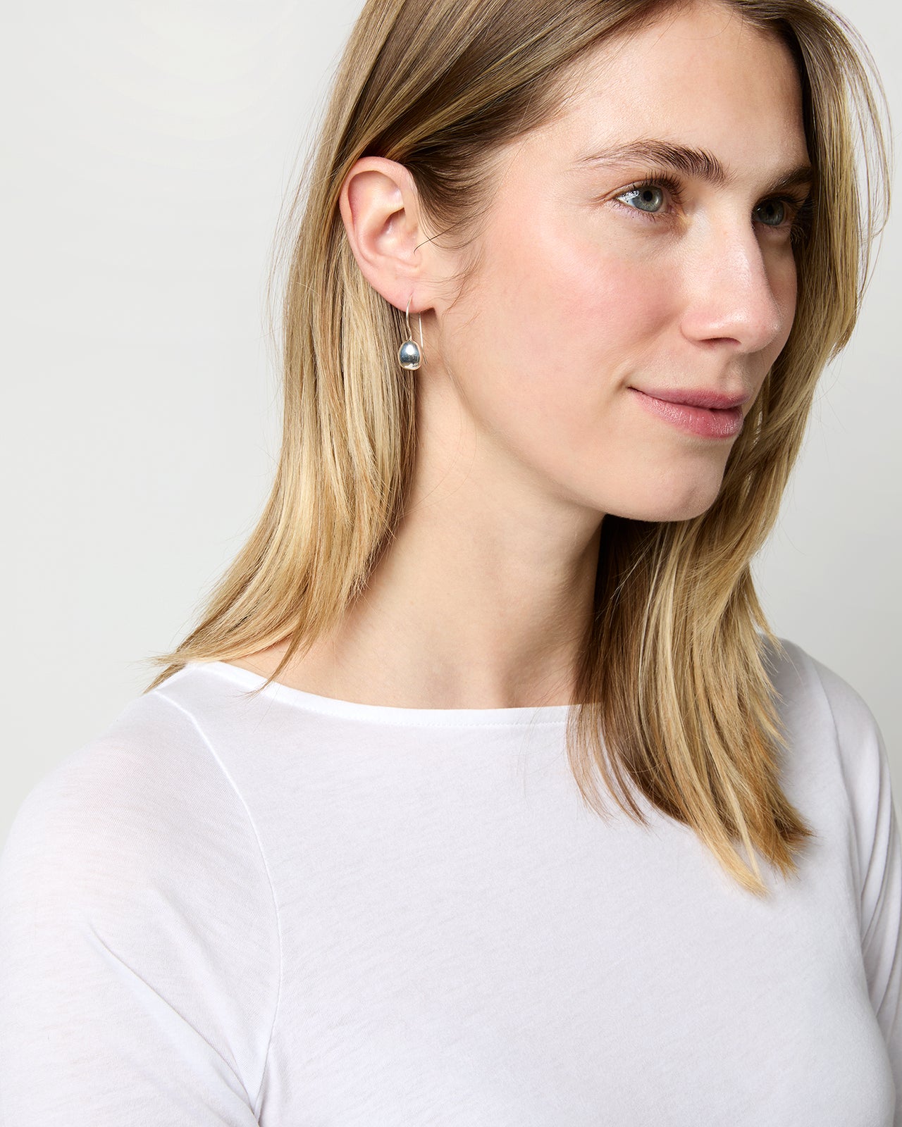 Closed Egg Earrings in Silver
