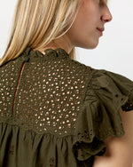 Load image into Gallery viewer, Kassi Top in Militaire
