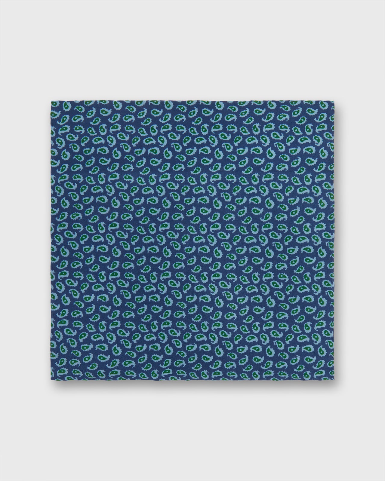 Hand-Rolled Wool Pocket Square in Midnight/Moss Large Flower
