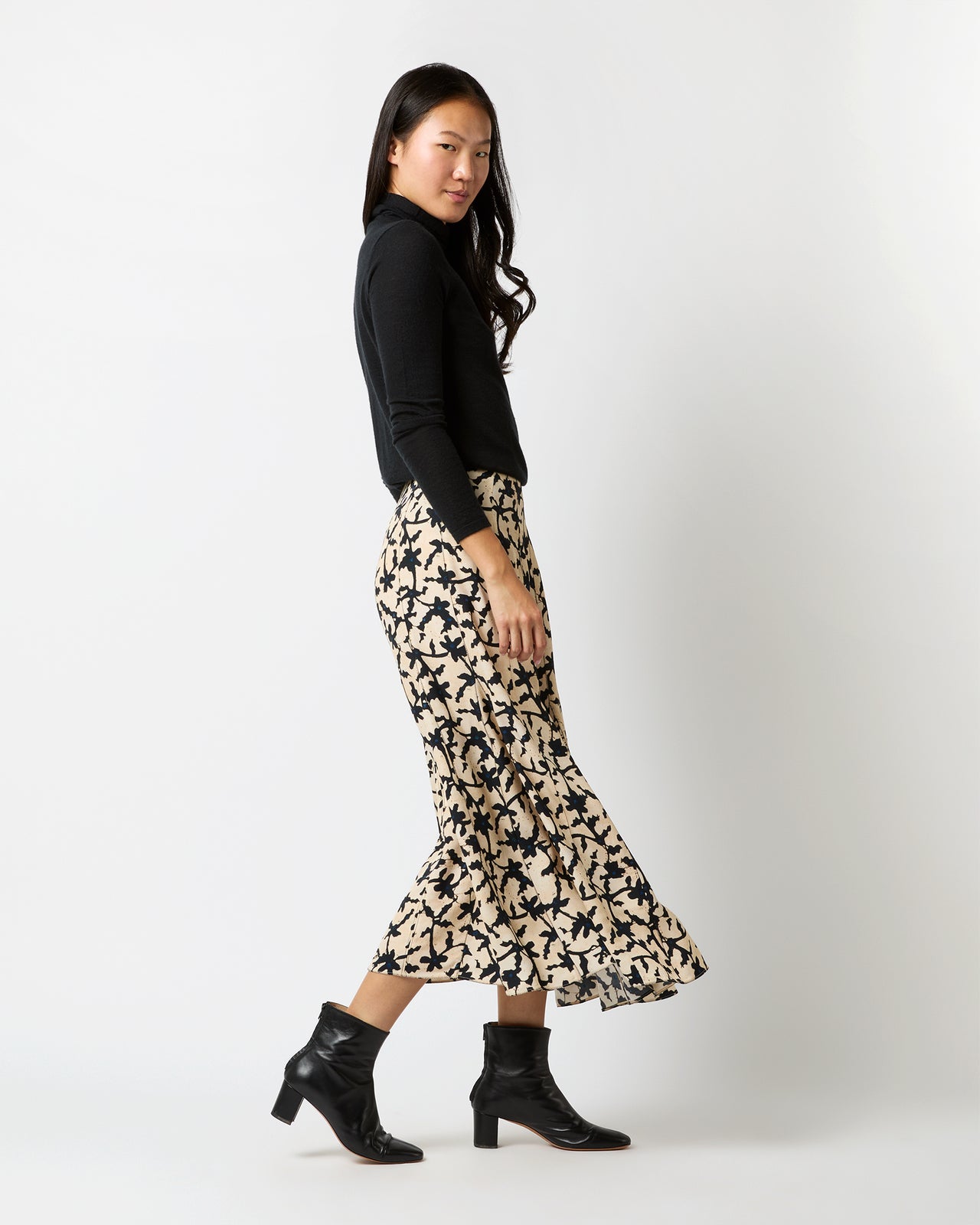 Kellia Skirt in Moonstone
