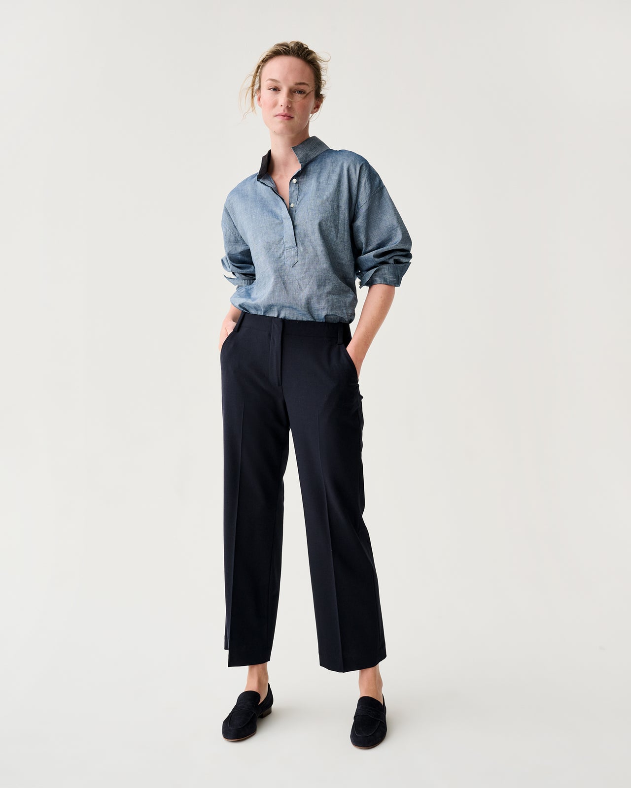 Frankie Cropped Pant in Navy Bi-Stretch Tropical Wool