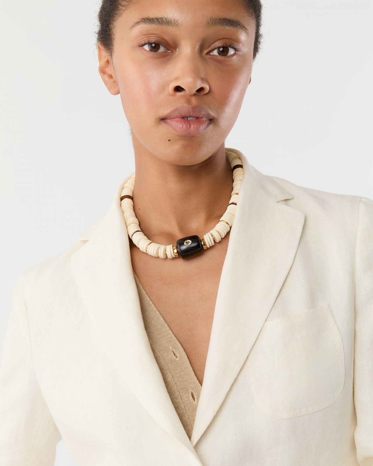 New Moon Collar in White
