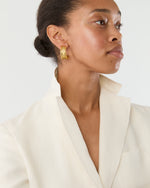 Load image into Gallery viewer, Loumeda Earrings in Gold
