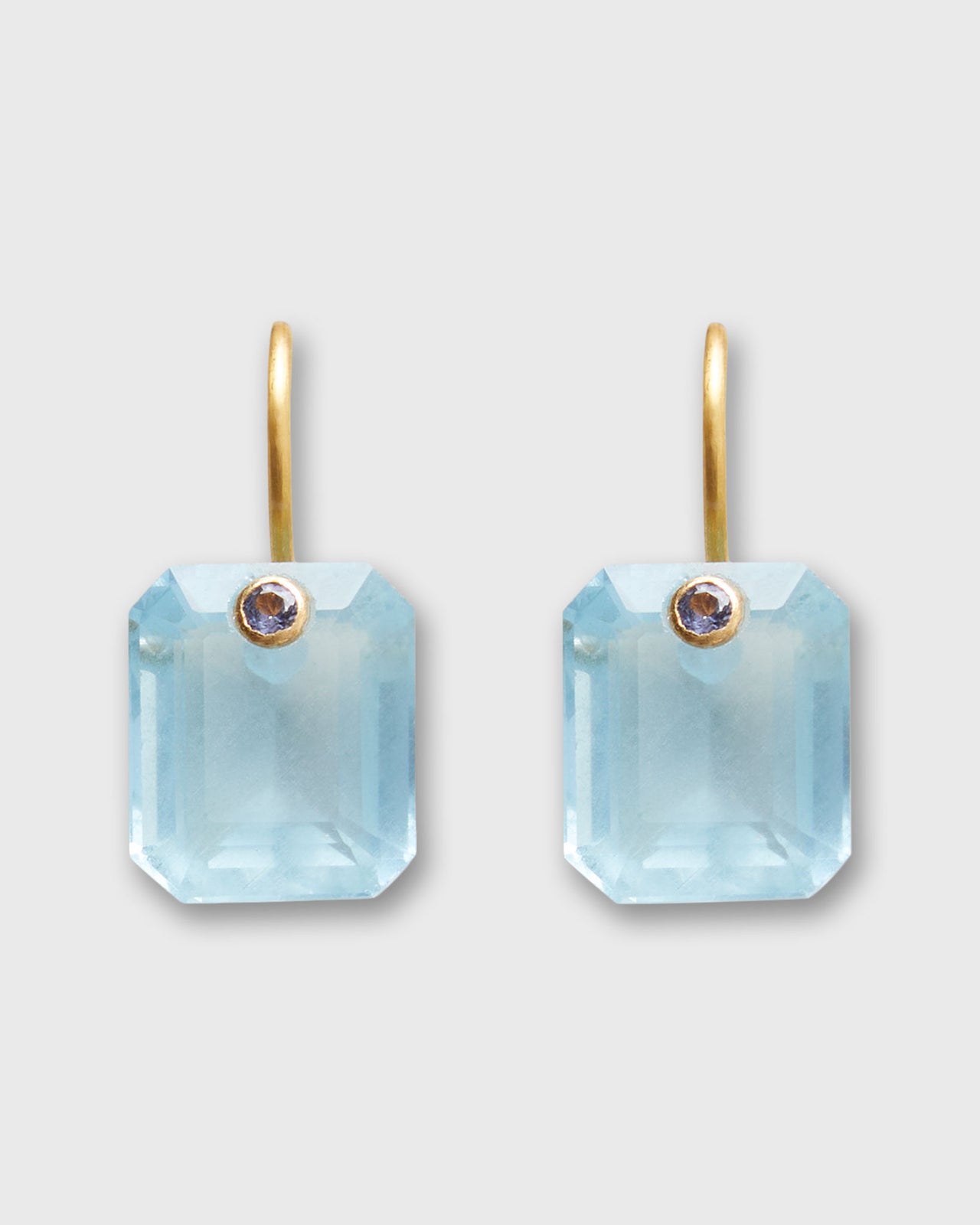 Rectangular Gem Earrings in Milky Aquamarine/Tanzanite
