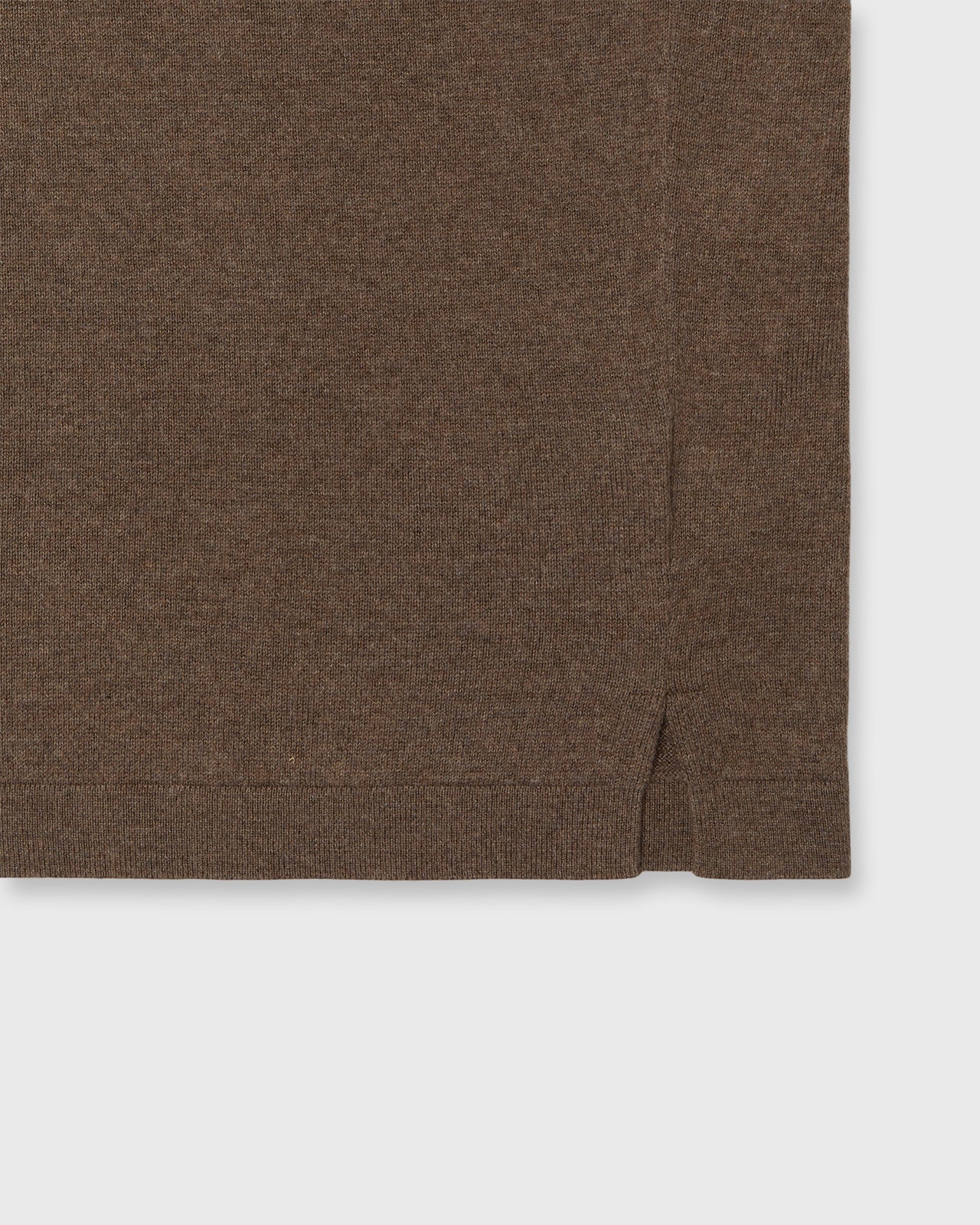 Long-Sleeved Rally Polo Sweater in Feather Taupe Cotton/Cashmere