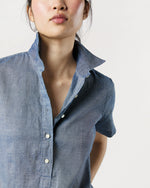 Load image into Gallery viewer, Scout Shirt in Indigo Cotolino Chambray
