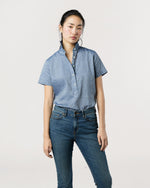 Load image into Gallery viewer, Scout Shirt in Indigo Cotolino Chambray
