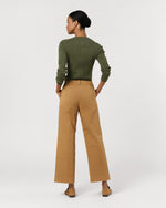 Load image into Gallery viewer, Frankie Cropped Pant in British Khaki Stretch Twill
