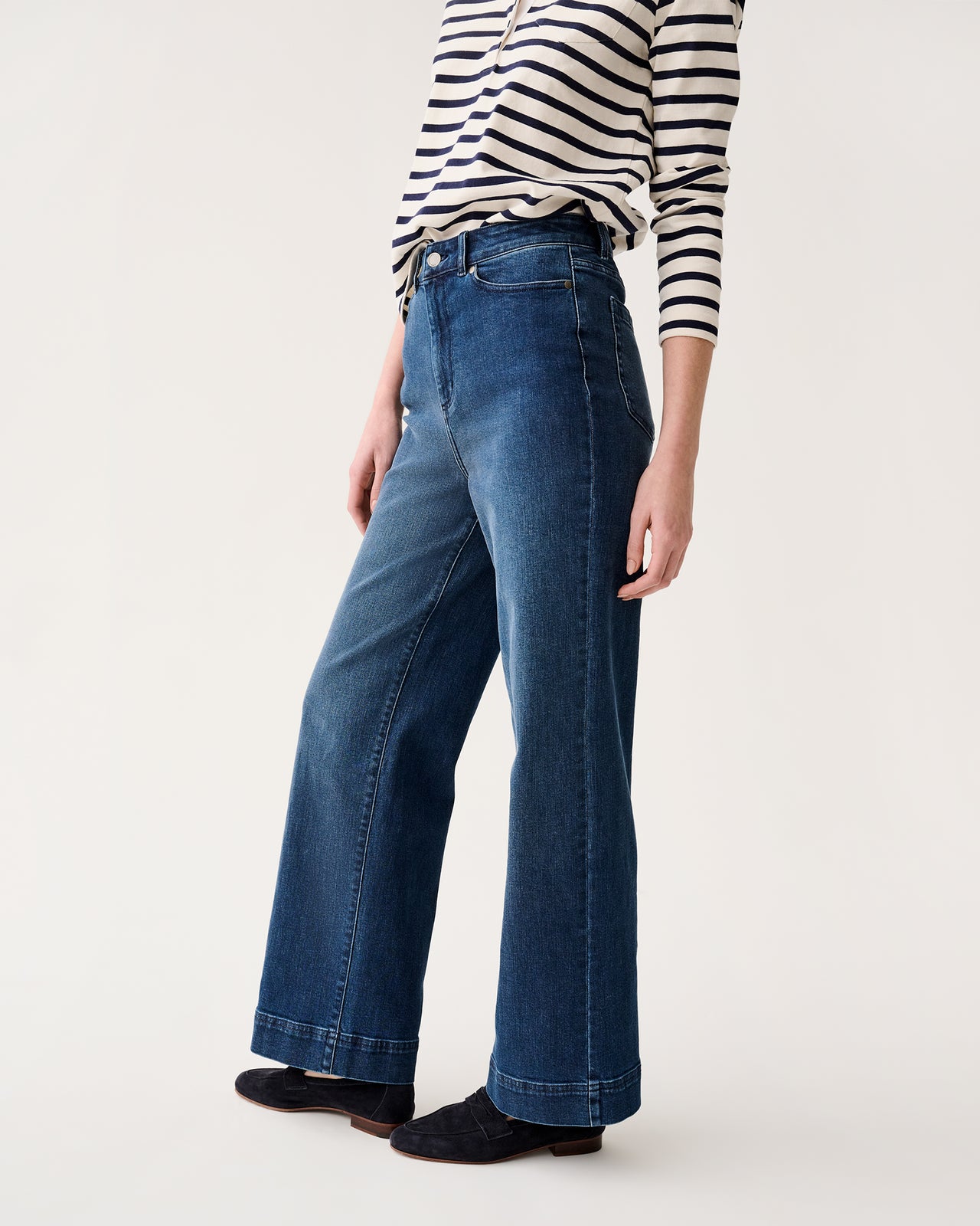 Coco 5-Pocket Jean in 2-Year Indigo Stretch Denim