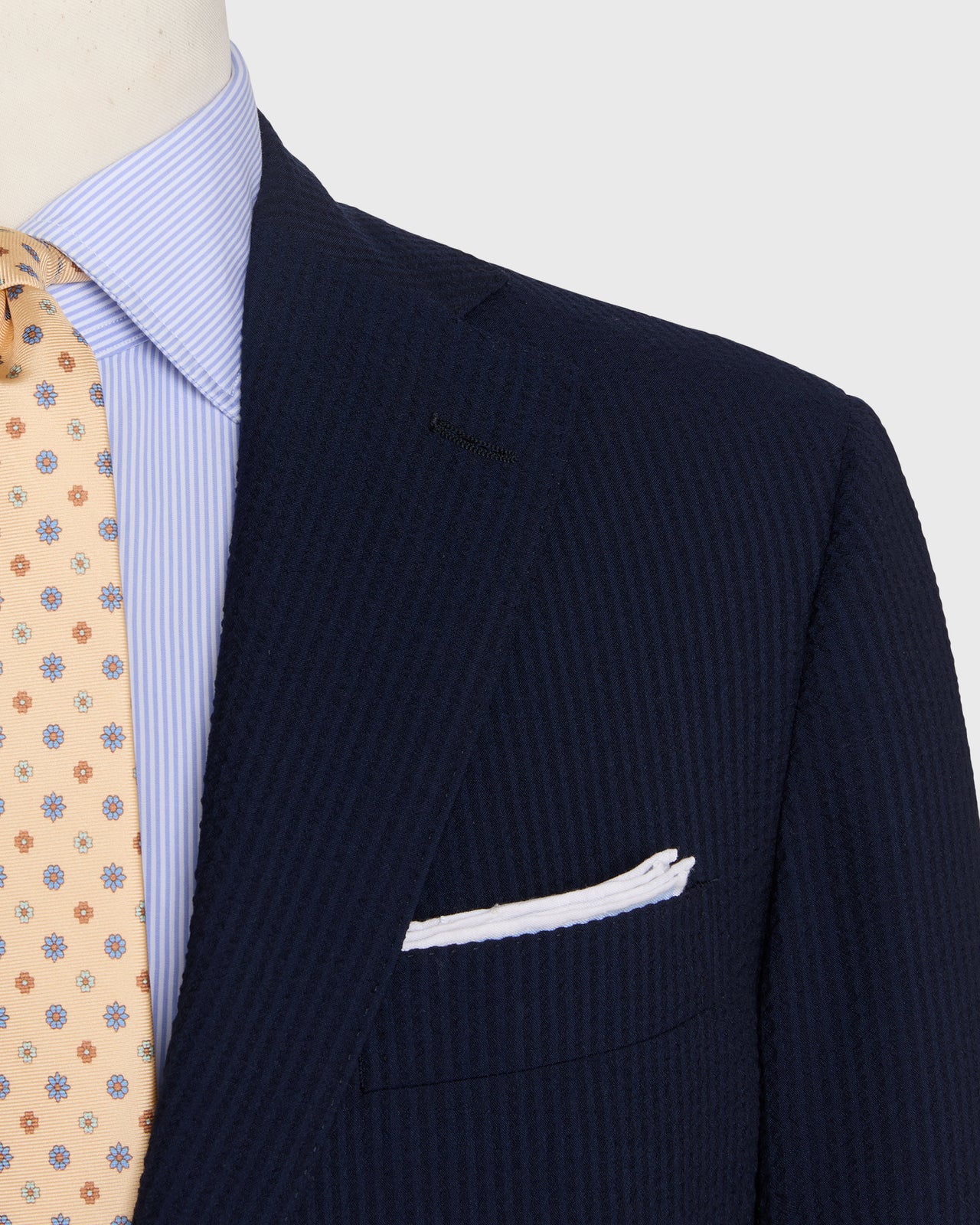 Kincaid No. 3 Suit in Navy Seersucker