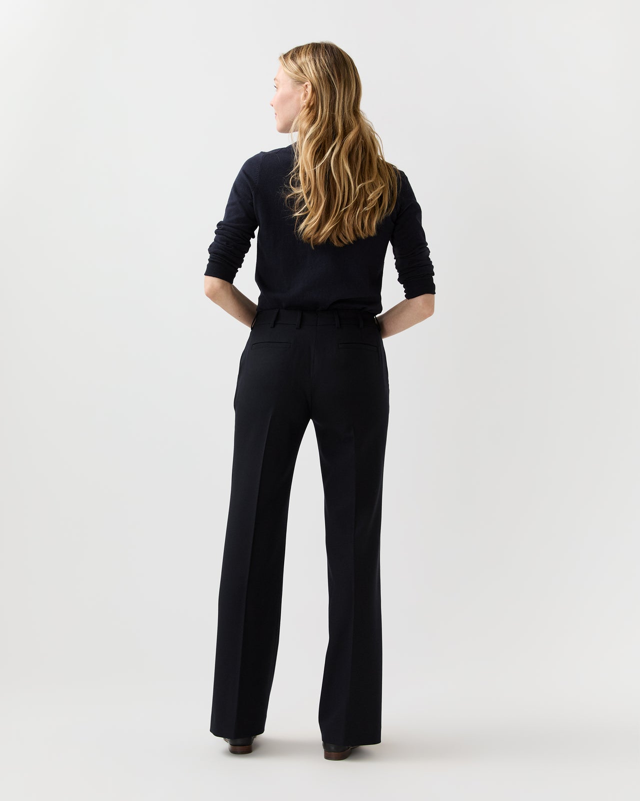 Lane Pant in Navy 3-Ply Plainweave