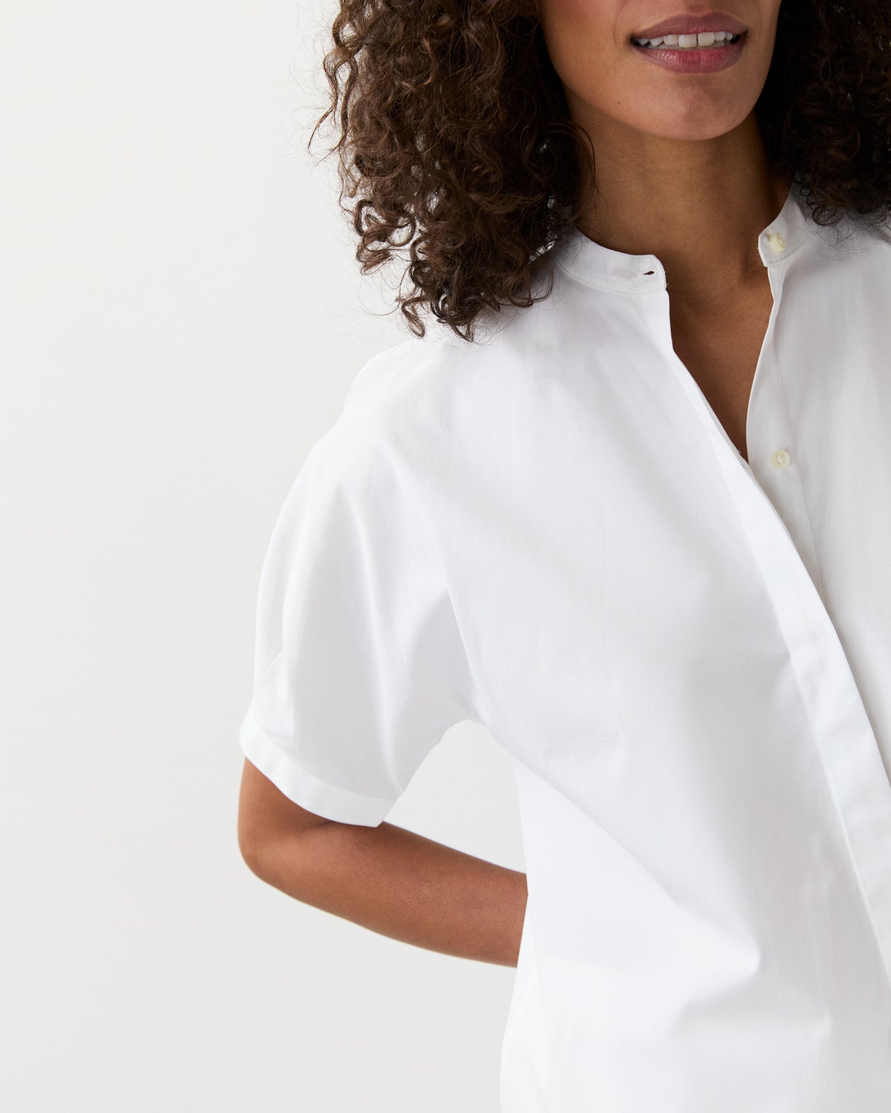 Perry Shirt in White Poplin