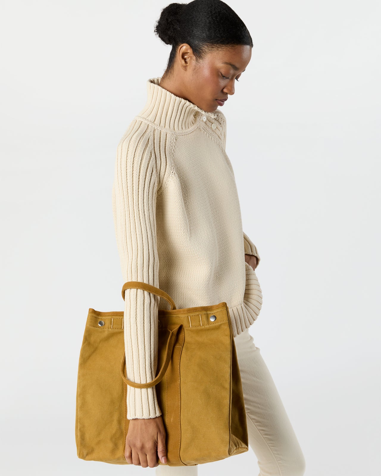 The Perfect Weekday Tote in Golden Khaki
