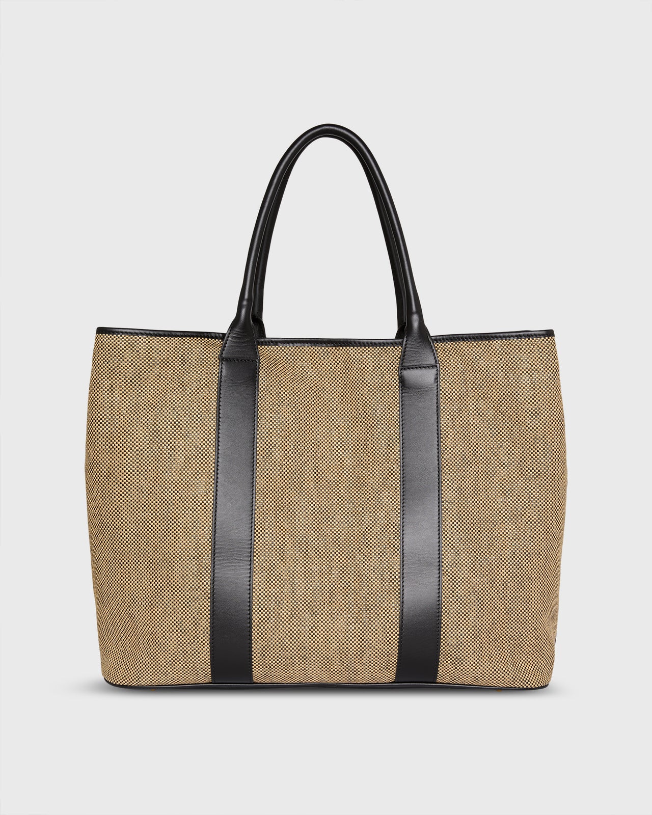 Weekend Tote in Tan/Black Basketweave