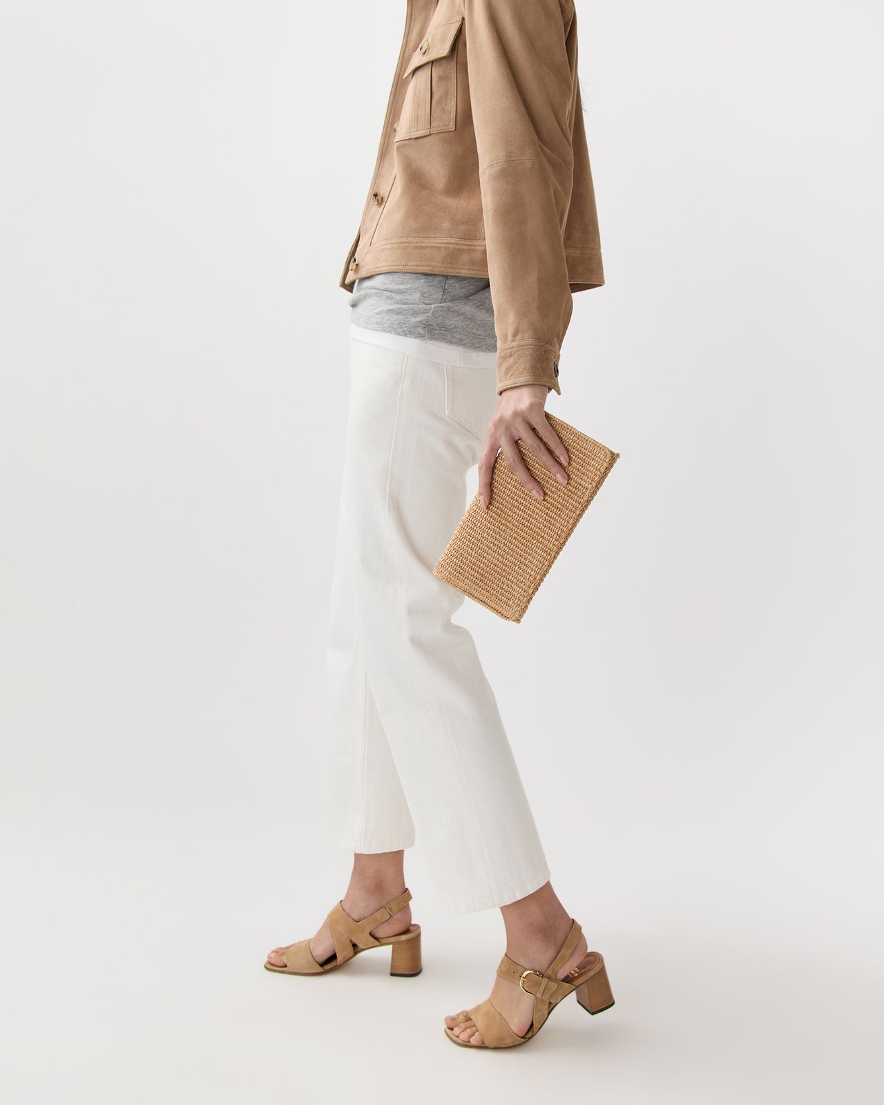 Patricia Clutch in Natural Straw
