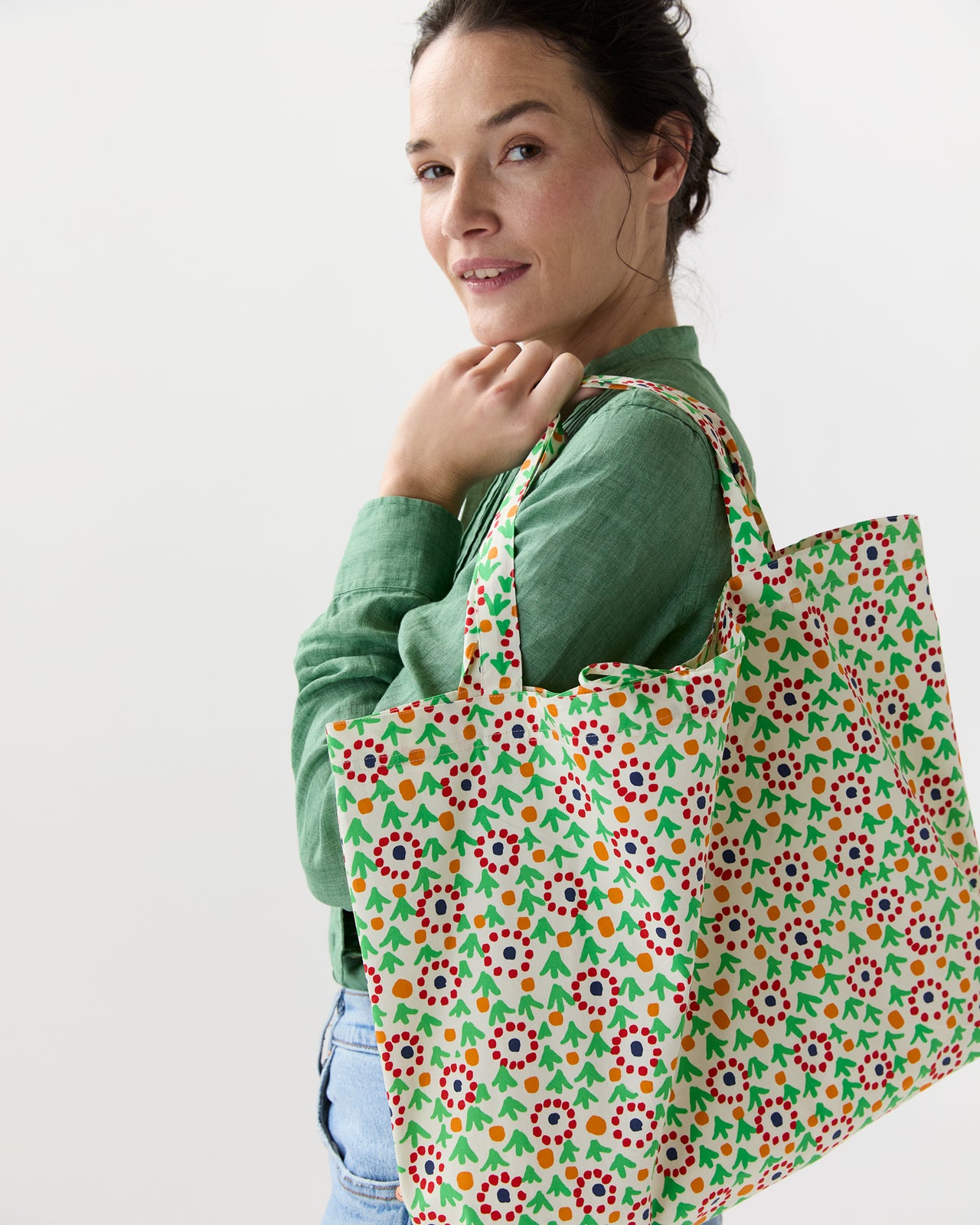 Reusable Tote Bag in White/Multi Floral Twill