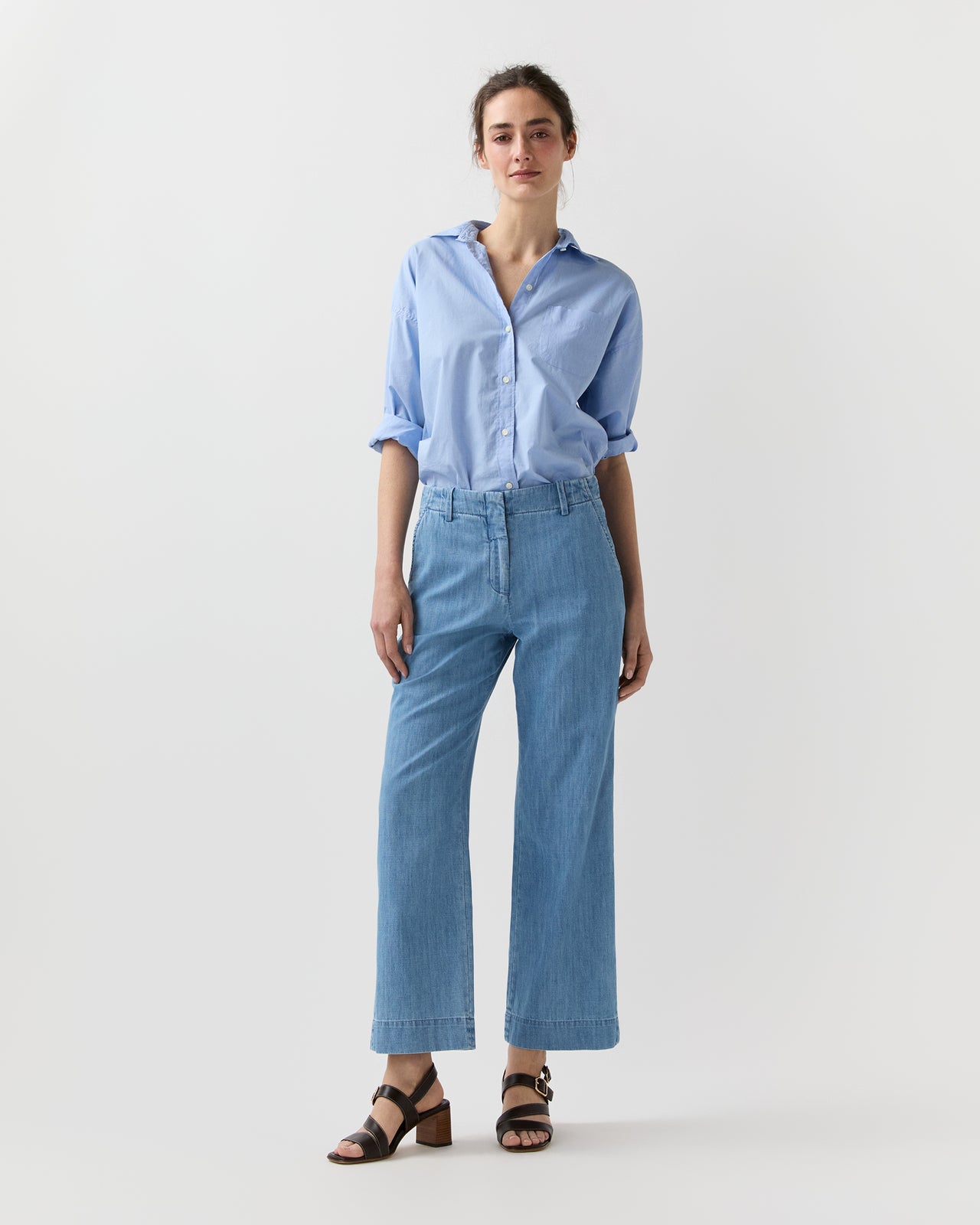 Frankie Cropped Pant in 7-Year Indigo Lightweight Denim