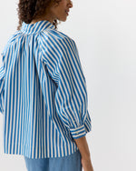 Load image into Gallery viewer, Liya Top in Blue/White Awning Stripe Poplin
