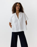 Load image into Gallery viewer, Estee Top in White Poplin
