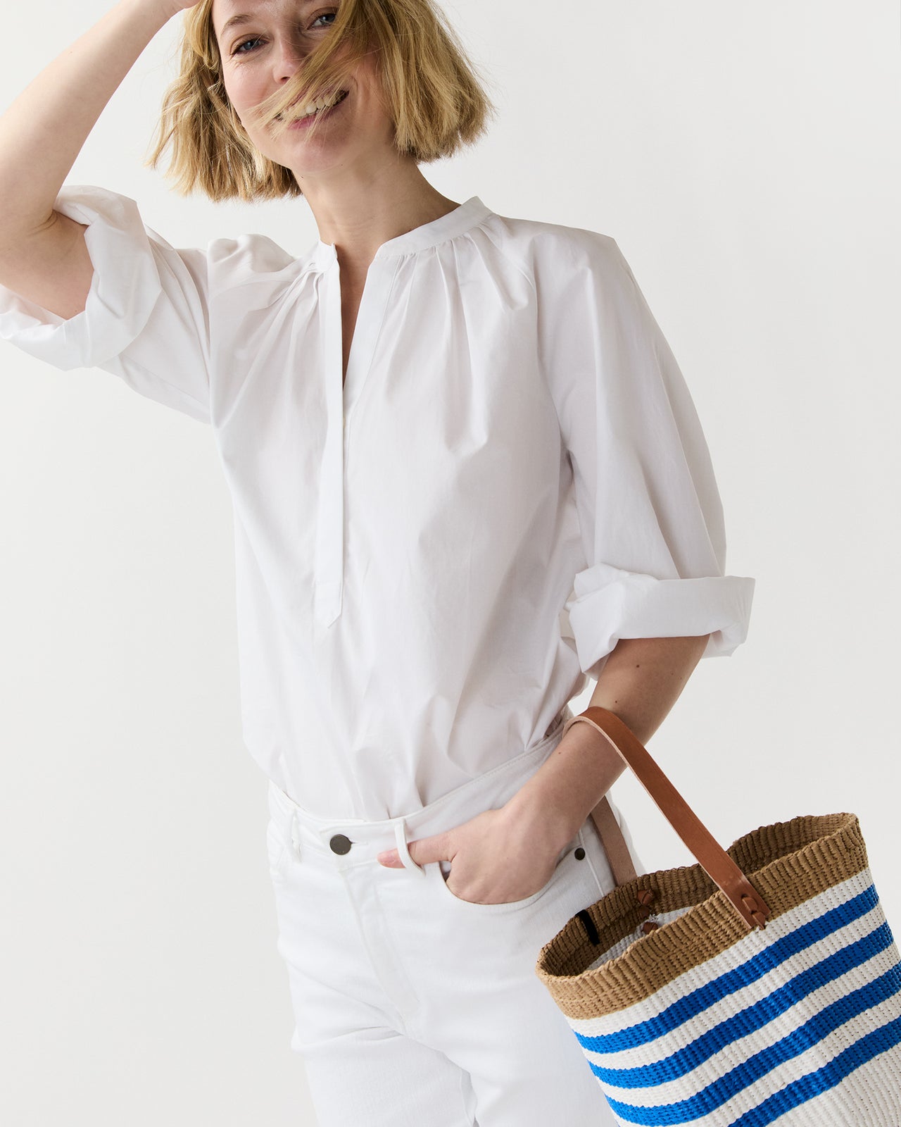 Small Kiondo Basket in Thin Blue Stripes