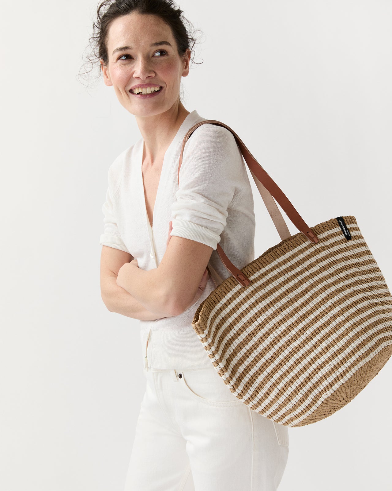 Kiondo Shopper Basket in Thin Brown Stripes