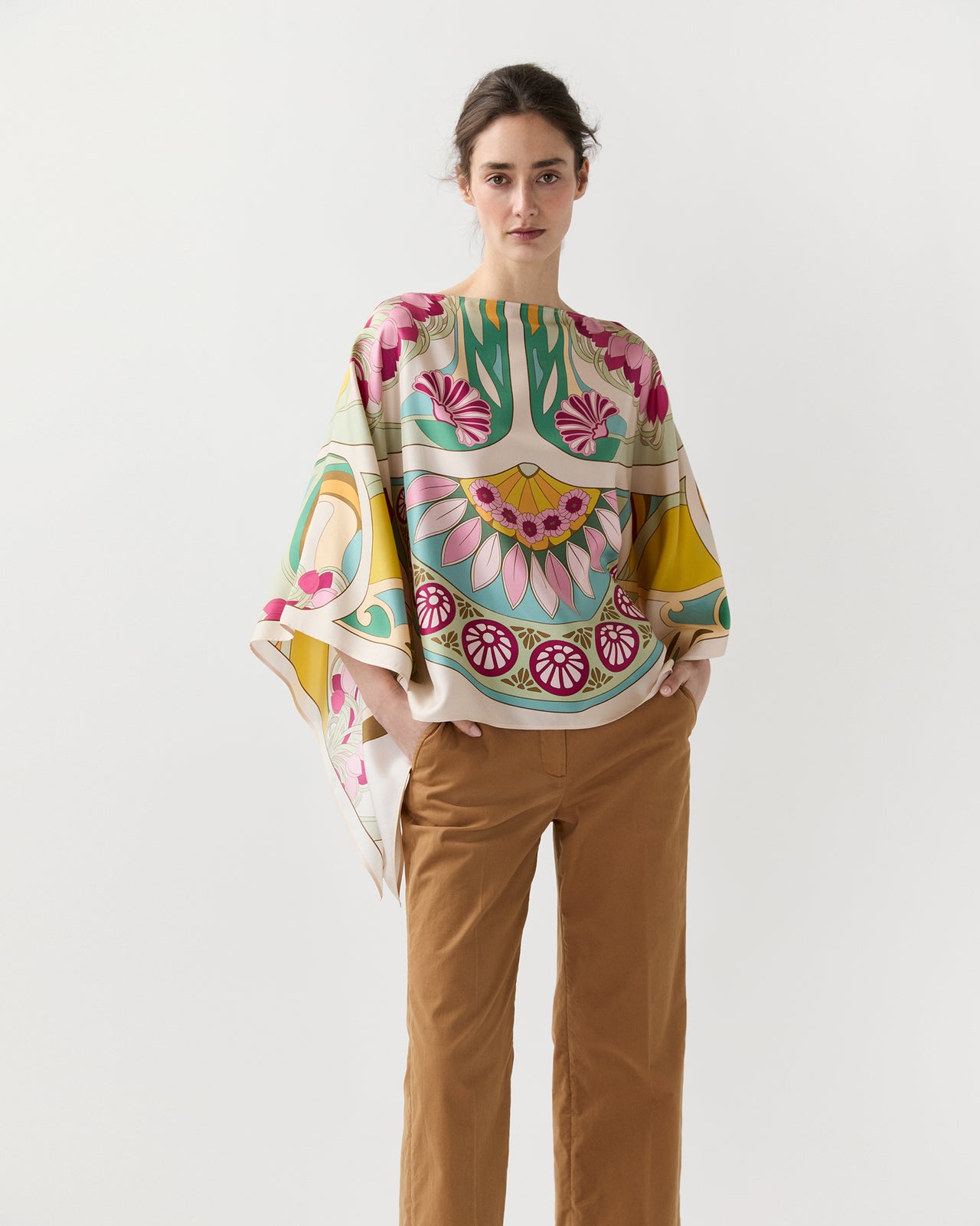 Square Top in Tulip Placée