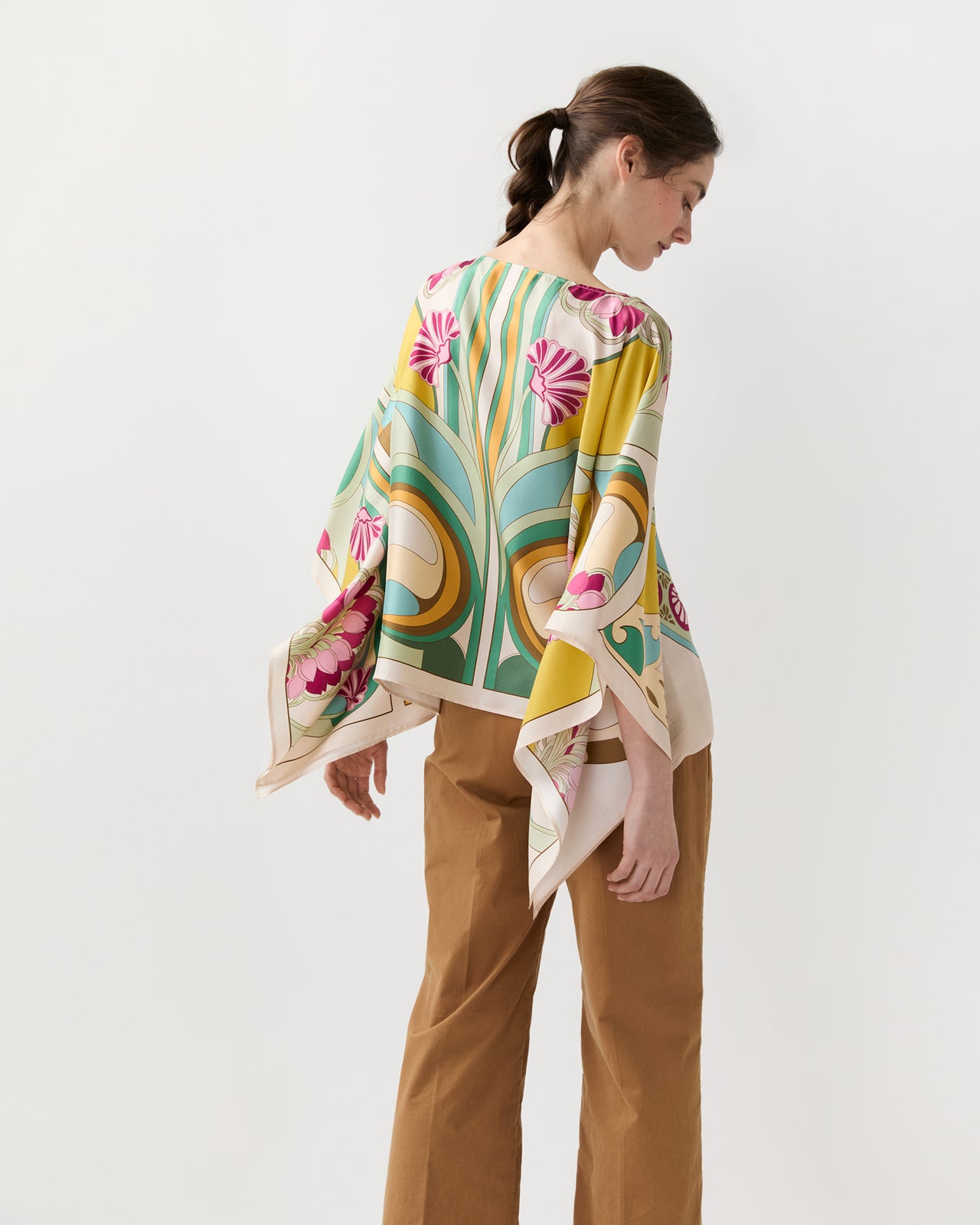 Square Top in Tulip Placée