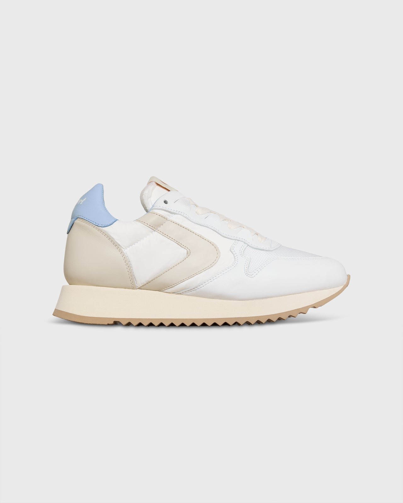 Women's Magic Run Soft Sneaker in White/Sky