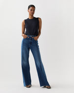Load image into Gallery viewer, The Tux Sidestepper Sneak Fray Jean in Double Take
