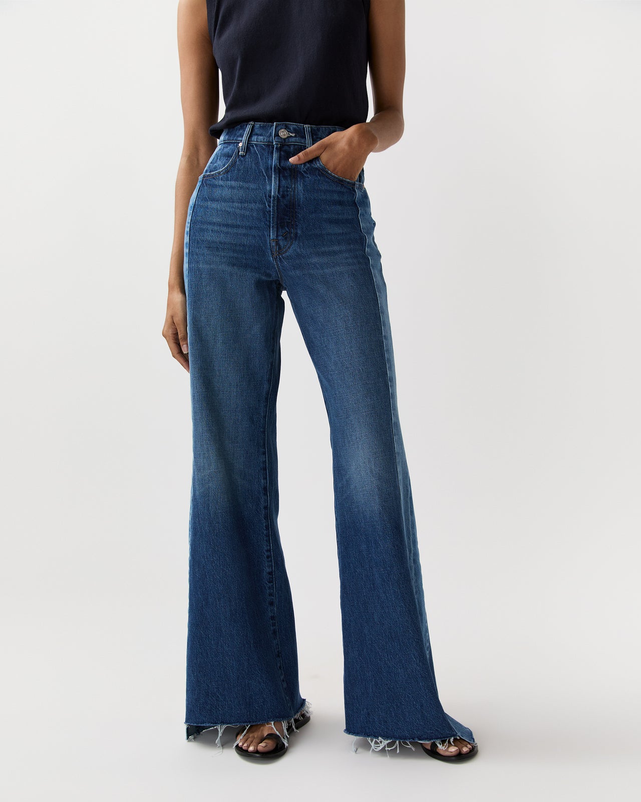 The Tux Sidestepper Sneak Fray Jean in Double Take