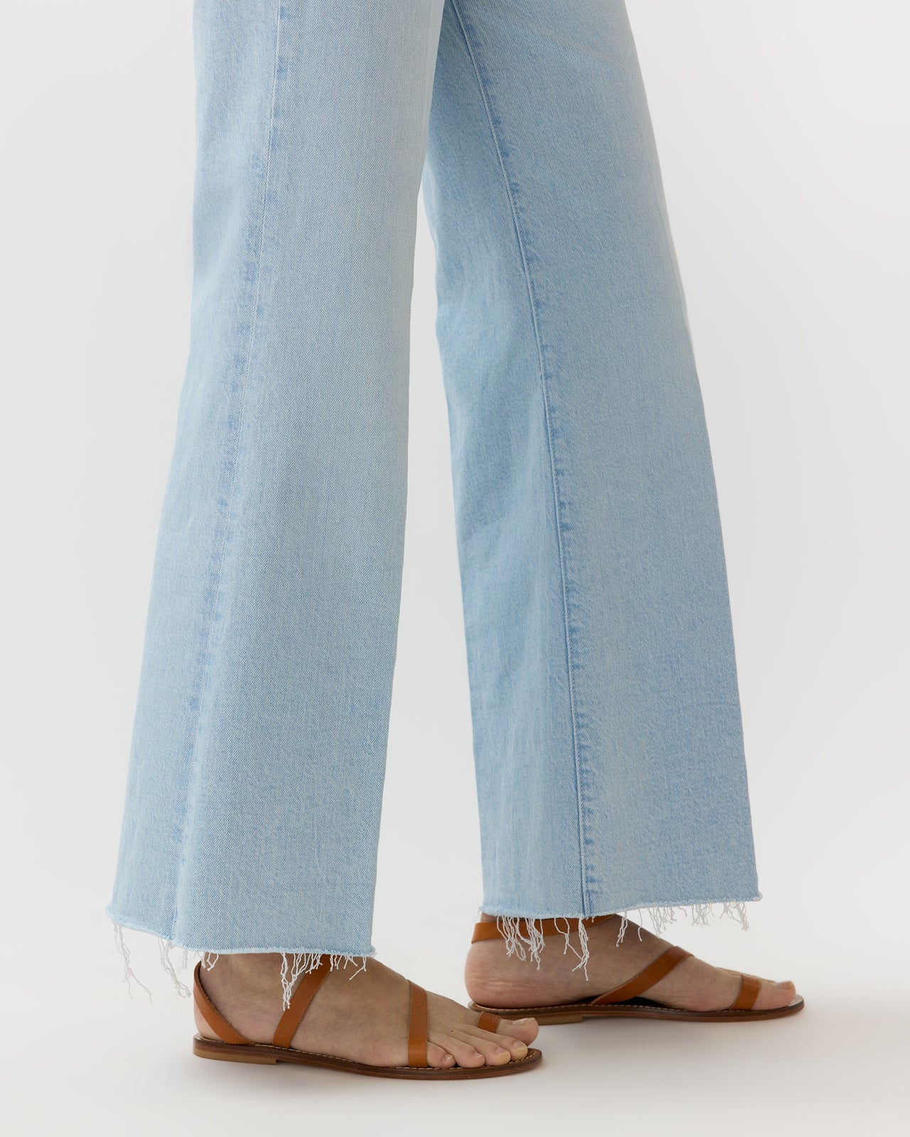 Lil Hustler Roller Fray Jean in Bring The Cooler